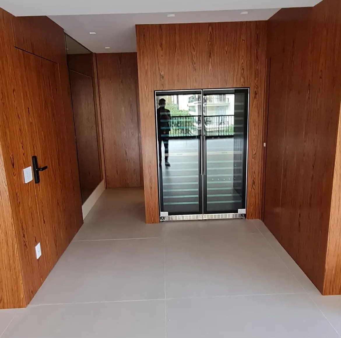Ambiente residencial reformado e finalizado